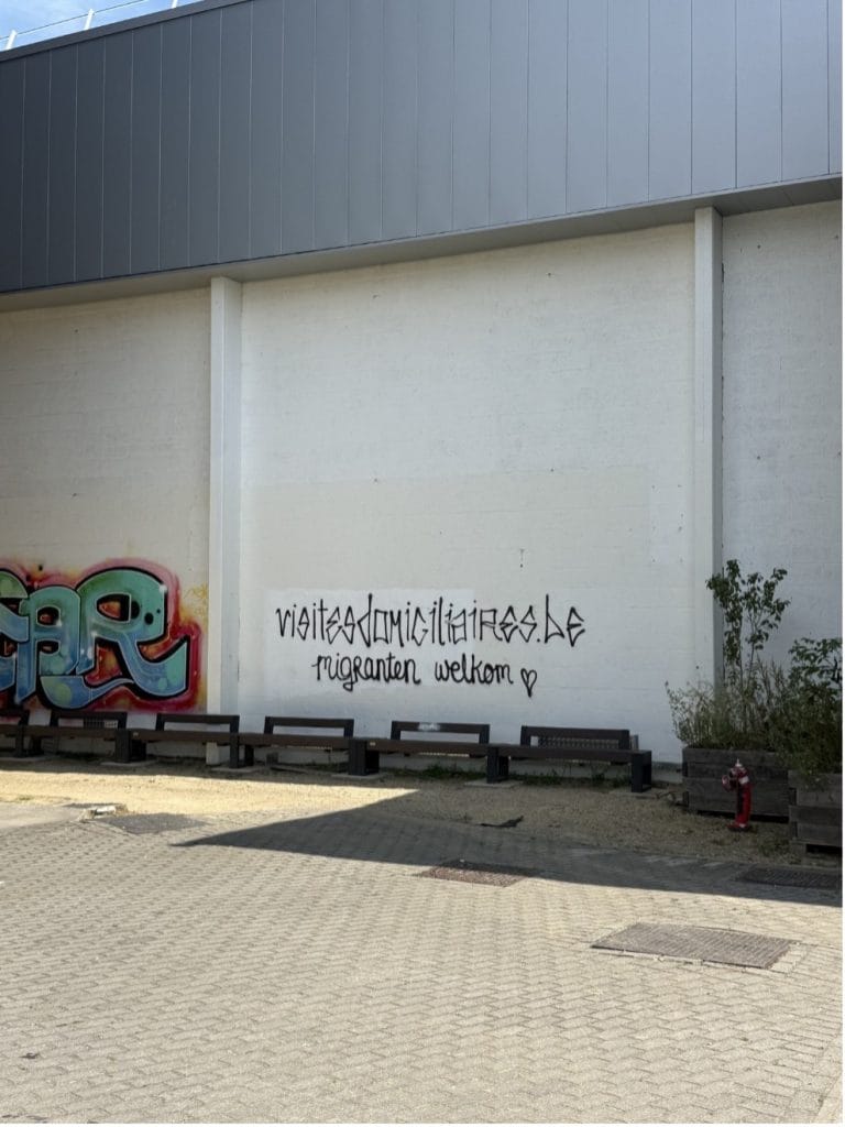 tag contre les visites domiciliaires à Bruxelles